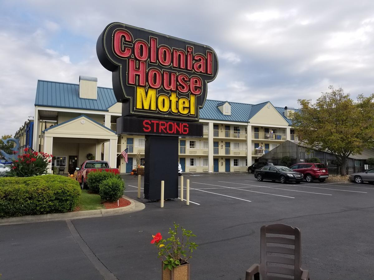 Colonial House Motel Pigeon Forge Eksteriør bilde