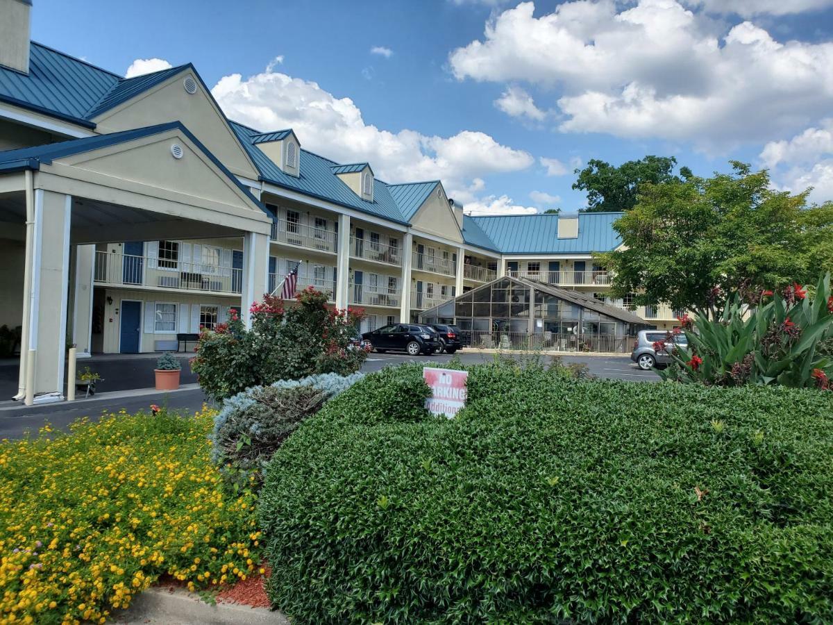 Colonial House Motel Pigeon Forge Eksteriør bilde