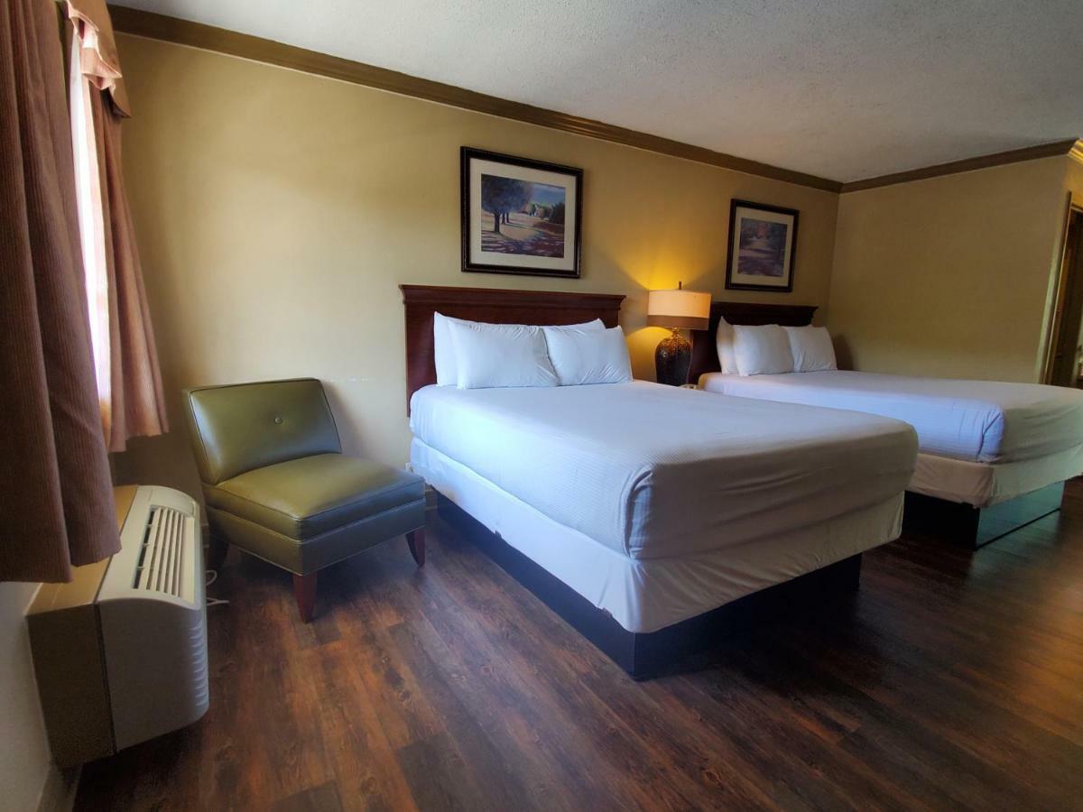 Colonial House Motel Pigeon Forge Eksteriør bilde